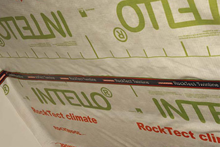Paroizolacja ROCKTECT Intello Climate Plus na ocieplonym poddaszu
